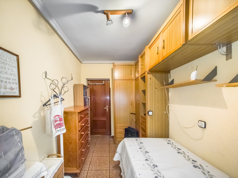 PISO EN VENTA EN PUENTE DE VALLECAS - SAN DIEGO