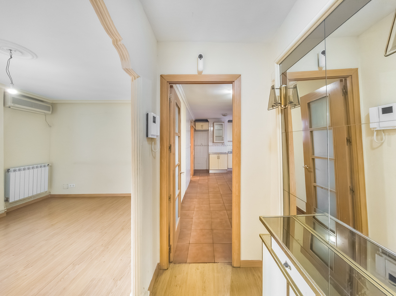 PISO EN VENTA EN PUENTE DE VALLECAS - ENTREV�AS