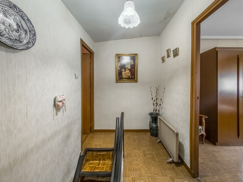 CHALET PAREADO EN VENTA EN PUENTE DE VALLECAS - ENTREV�AS