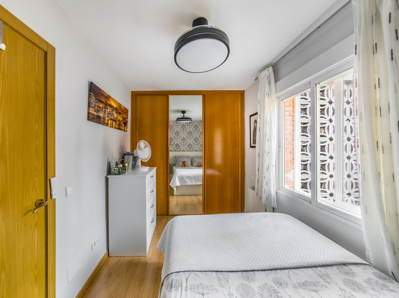 PISO EN VENTA EN PUENTE DE VALLECAS - ENTREV�AS