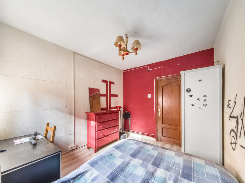 PISO EN VENTA EN PUENTE DE VALLECAS - SAN DIEGO