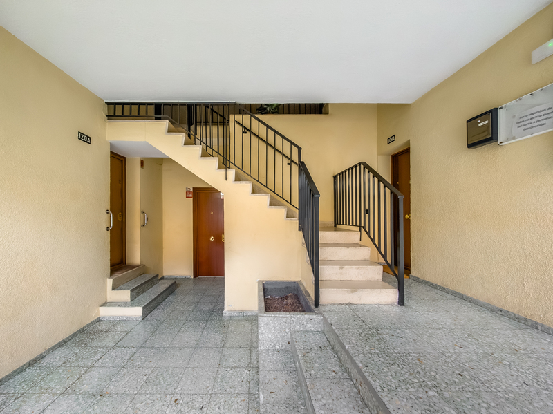 PISO EN VENTA EN PUENTE DE VALLECAS - ENTREV�AS