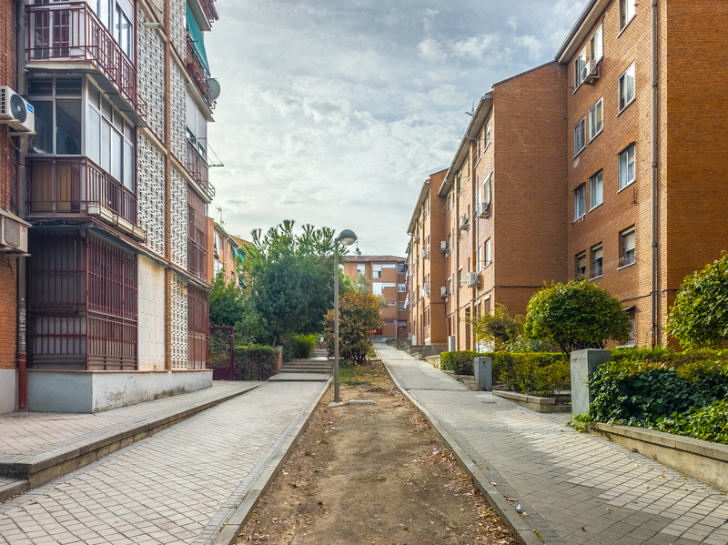 PISO EN VENTA EN PUENTE DE VALLECAS - ENTREV�AS