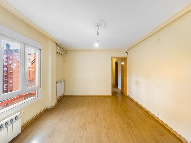 PISO EN VENTA EN PUENTE DE VALLECAS - ENTREV�AS