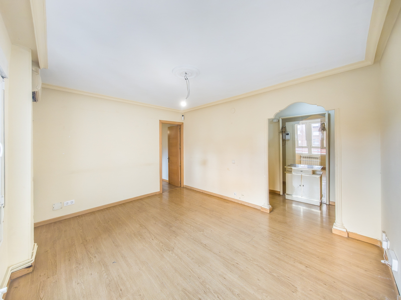 PISO EN VENTA EN PUENTE DE VALLECAS - ENTREV�AS