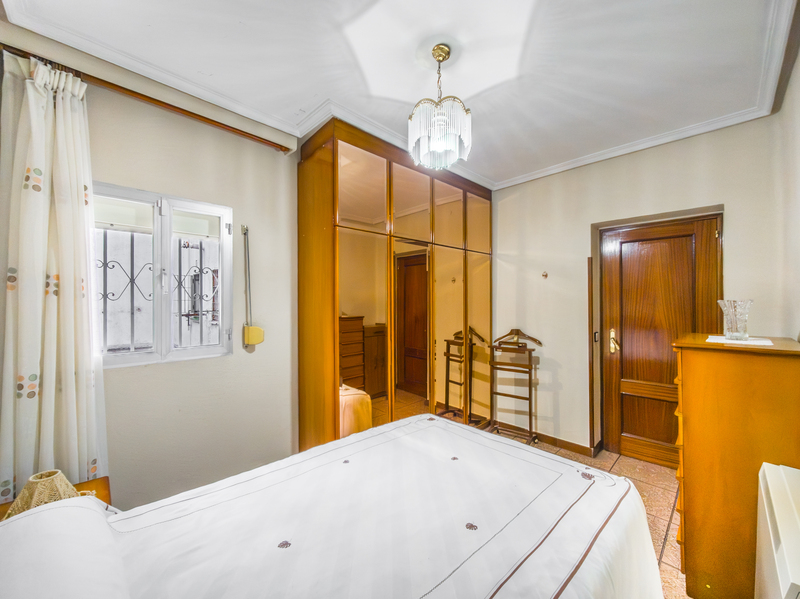 PISO EN VENTA EN PUENTE DE VALLECAS - SAN DIEGO