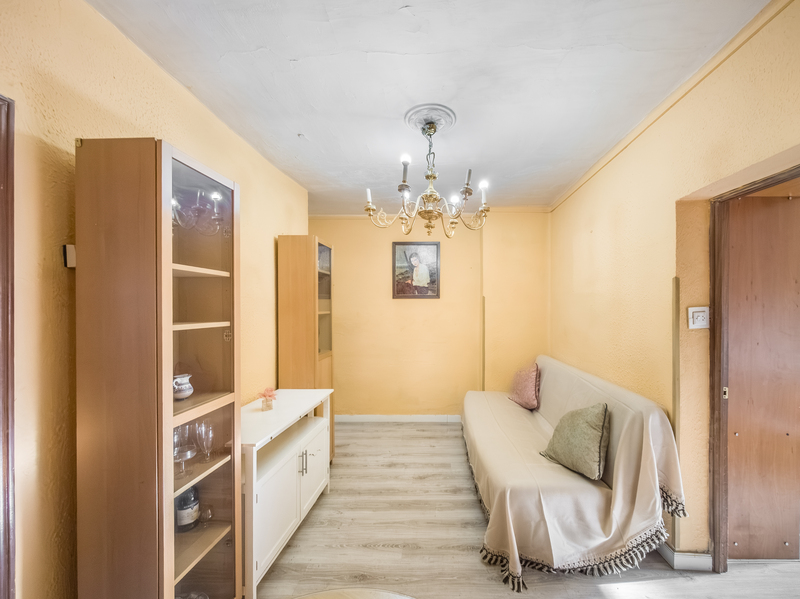 PISO EN VENTA EN PUENTE DE VALLECAS - SAN DIEGO