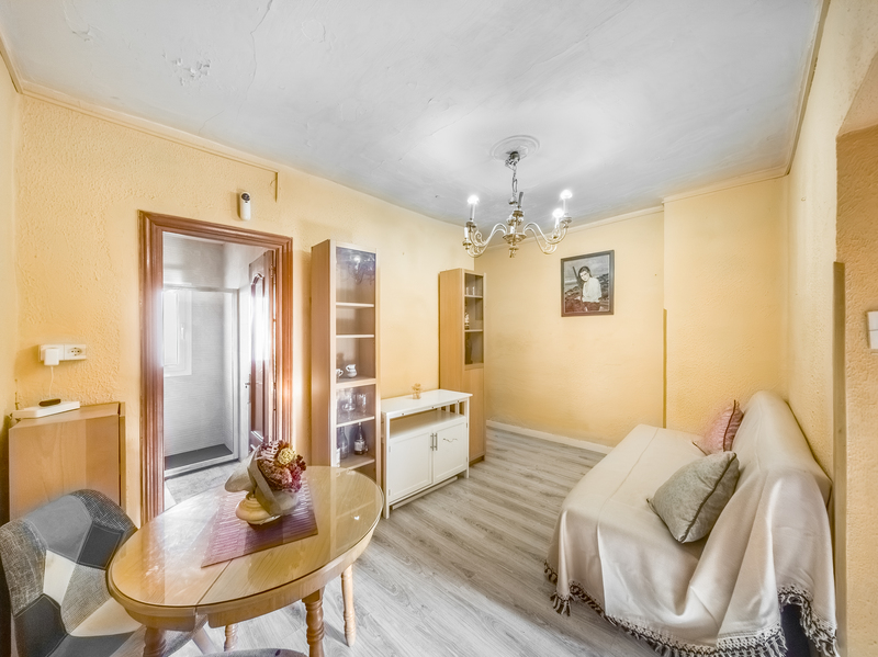 PISO EN VENTA EN PUENTE DE VALLECAS - SAN DIEGO