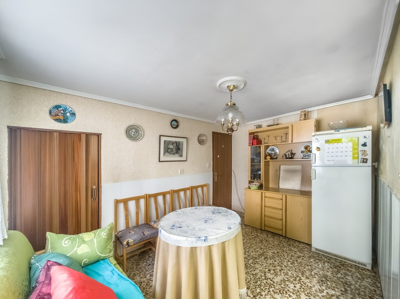 CHALET PAREADO EN VENTA EN PUENTE DE VALLECAS - ENTREV�AS