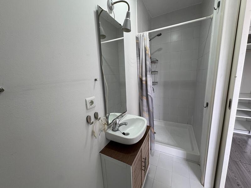 PISO EN VENTA EN ALCORCON - VALDERAS - LOS CASTILLOS