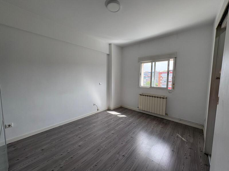 PISO EN VENTA EN ALCORCON - VALDERAS - LOS CASTILLOS