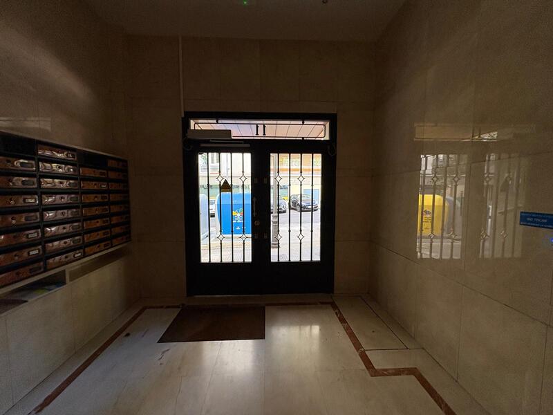 PISO EN VENTA EN ALCORCON - CENTRO