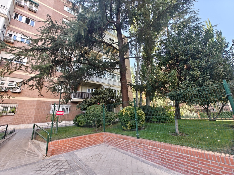 PISO EN VENTA EN TETU�N - BELLAS VISTAS