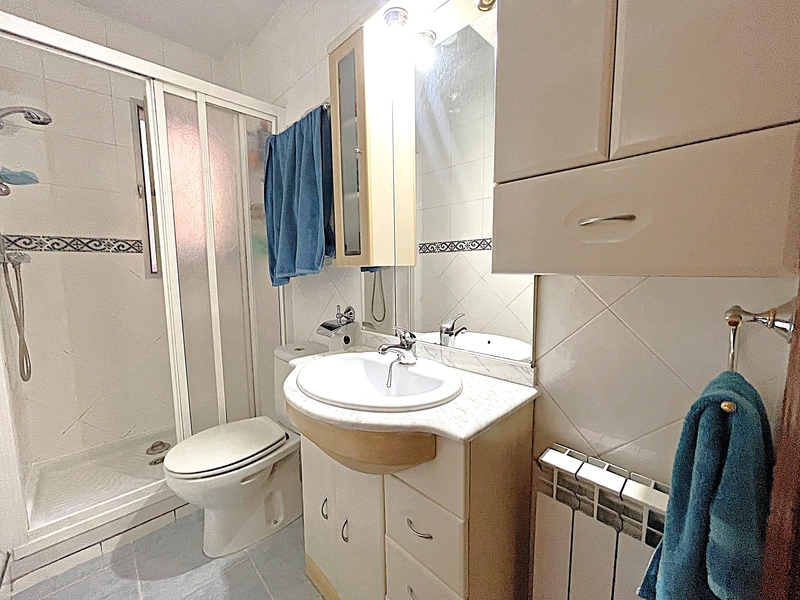 PISO EN VENTA EN PUENTE DE VALLECAS - PORTAZGO