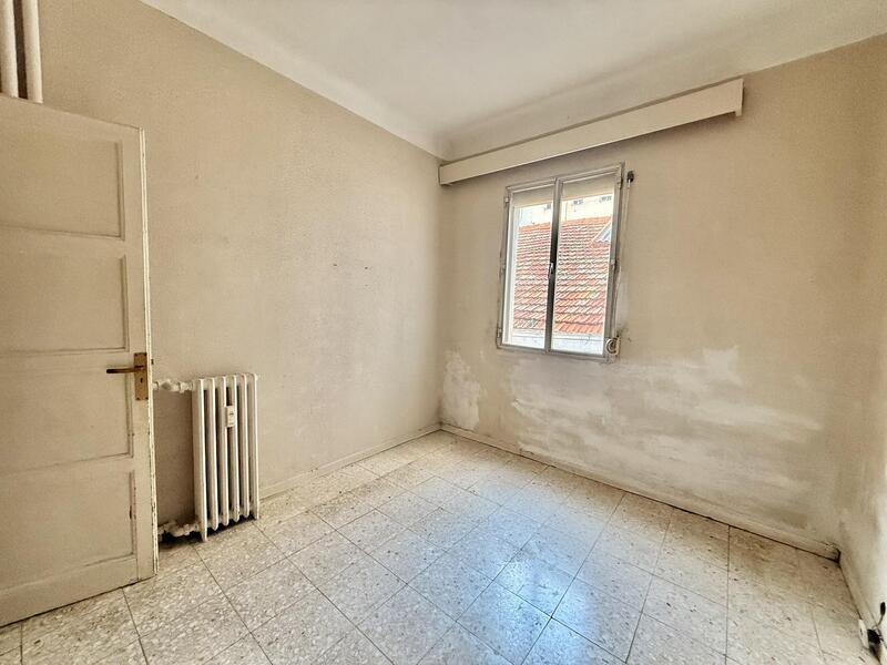 PISO EN VENTA EN CHAMBER� - ARAPILES