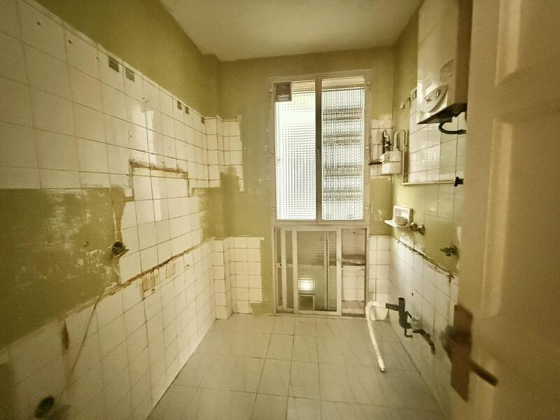 PISO EN VENTA EN CHAMBER� - ARAPILES