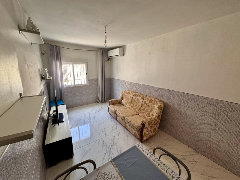 PISO EN VENTA EN VIC�LVARO - AMBROZ