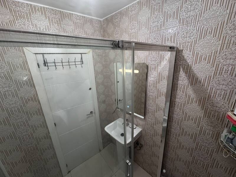 PISO EN VENTA EN VIC�LVARO - AMBROZ