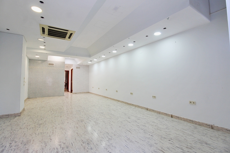 LOCAL COMERCIAL EN ALQUILER EN PUENTE DE VALLECAS - PALOMERAS SURESTE