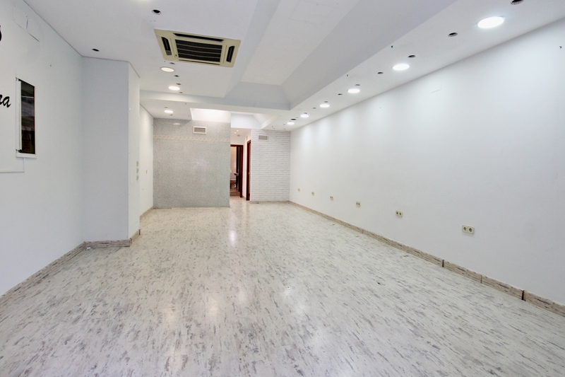 LOCAL COMERCIAL EN ALQUILER EN PUENTE DE VALLECAS - PALOMERAS SURESTE