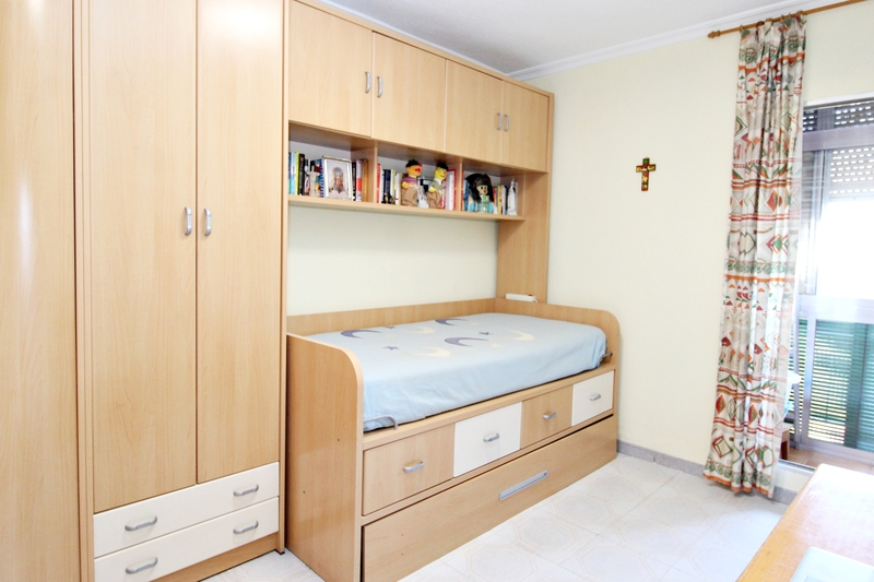 PISO EN VENTA EN PUENTE DE VALLECAS - PORTAZGO