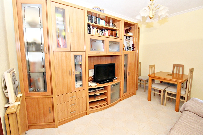 PISO EN VENTA EN PUENTE DE VALLECAS - PORTAZGO