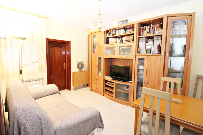 PISO EN VENTA EN PUENTE DE VALLECAS - PORTAZGO