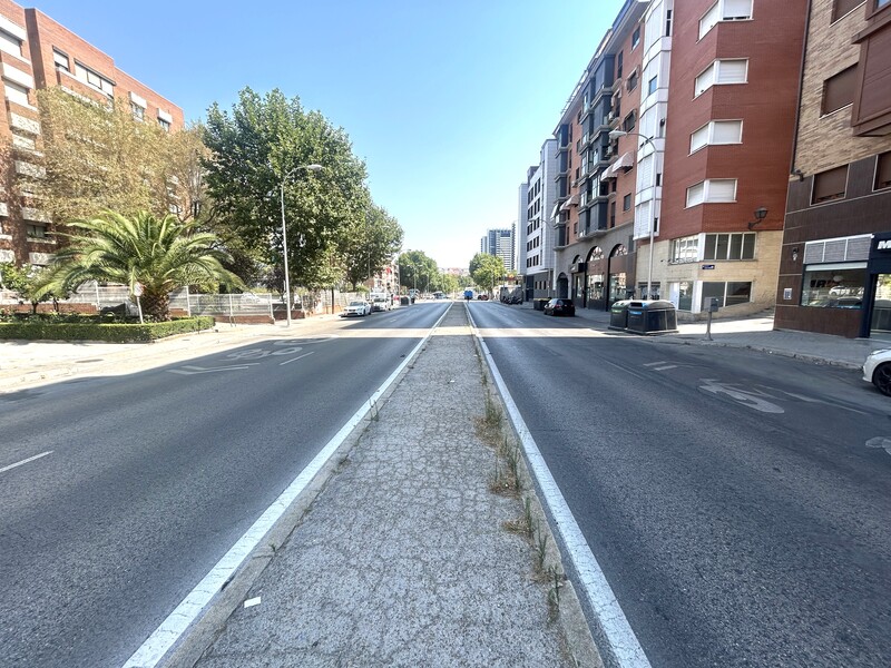 PISO EN VENTA EN MONCLOA - ARAVACA - VALDEZARZA