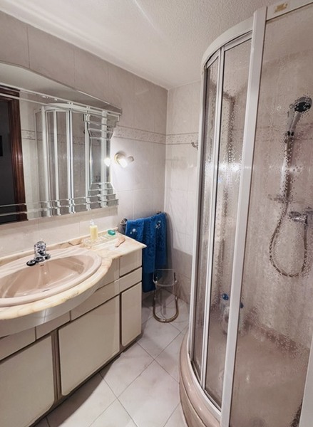 PISO EN VENTA EN FUENCARRAL - TRES OLIVOS - VALVERDE