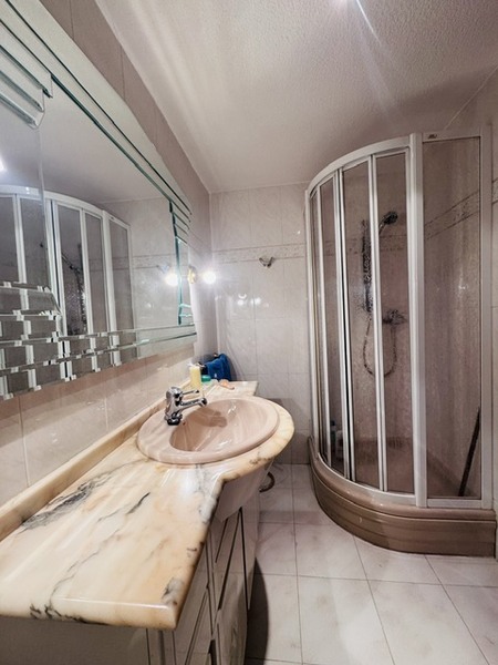 PISO EN VENTA EN FUENCARRAL - TRES OLIVOS - VALVERDE