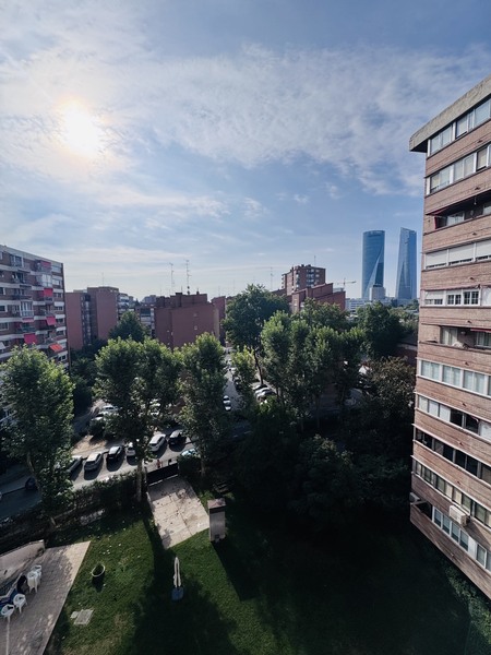 PISO EN VENTA EN FUENCARRAL - TRES OLIVOS - VALVERDE