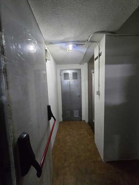 GARAJE EN ALQUILER EN VIC�LVARO