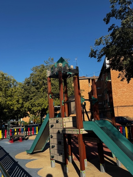 PISO EN VENTA EN FUENCARRAL - TRES OLIVOS - VALVERDE