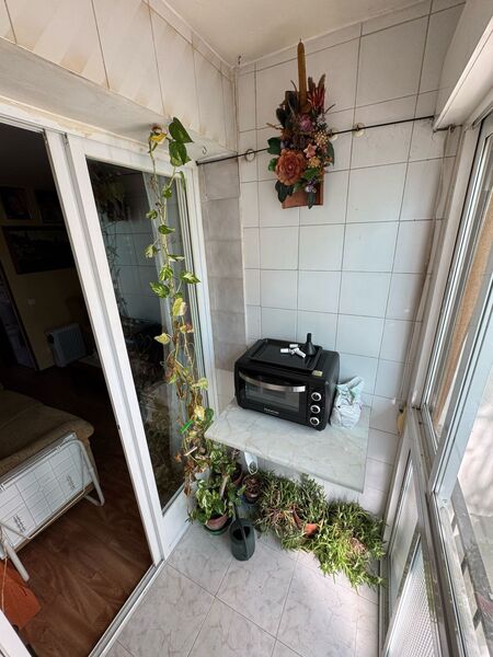 PISO EN VENTA EN VIC�LVARO - AMBROZ