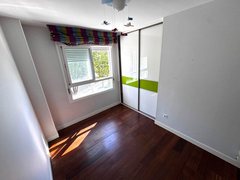 PISO EN VENTA EN VIC�LVARO - VALDEBERNARDO - VALDERRIVAS
