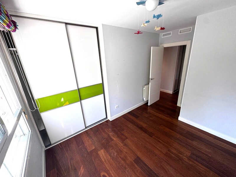 PISO EN VENTA EN VIC�LVARO - VALDEBERNARDO - VALDERRIVAS