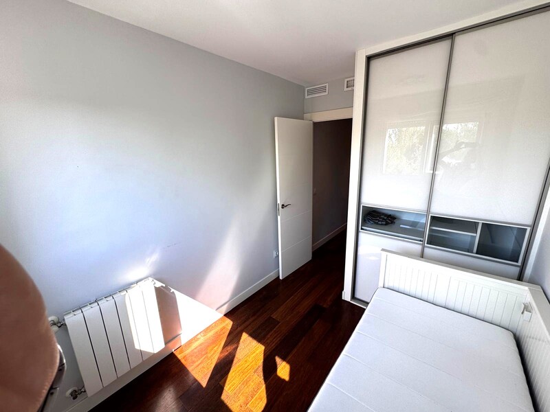 PISO EN VENTA EN VIC�LVARO - VALDEBERNARDO - VALDERRIVAS