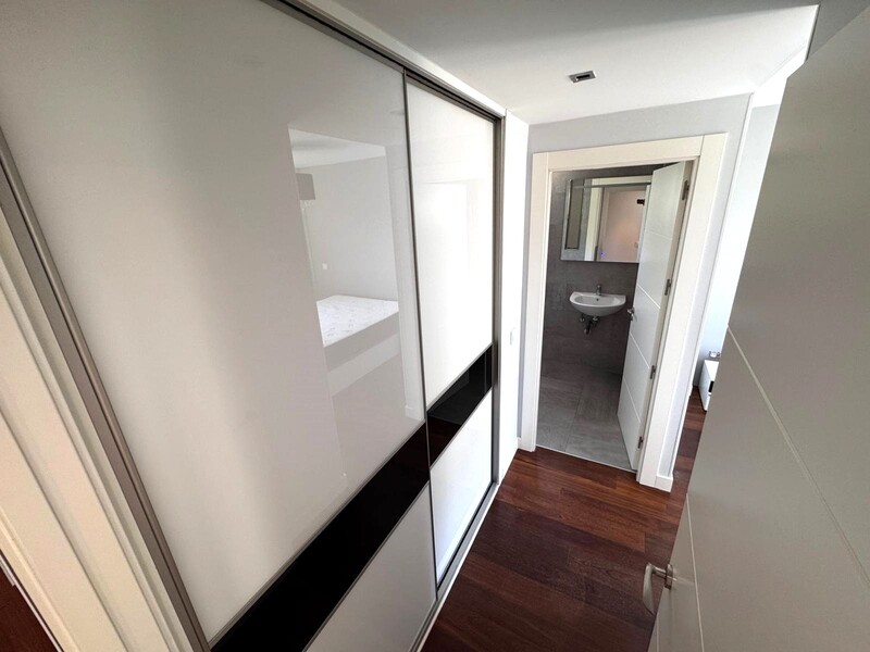 PISO EN VENTA EN VIC�LVARO - VALDEBERNARDO - VALDERRIVAS