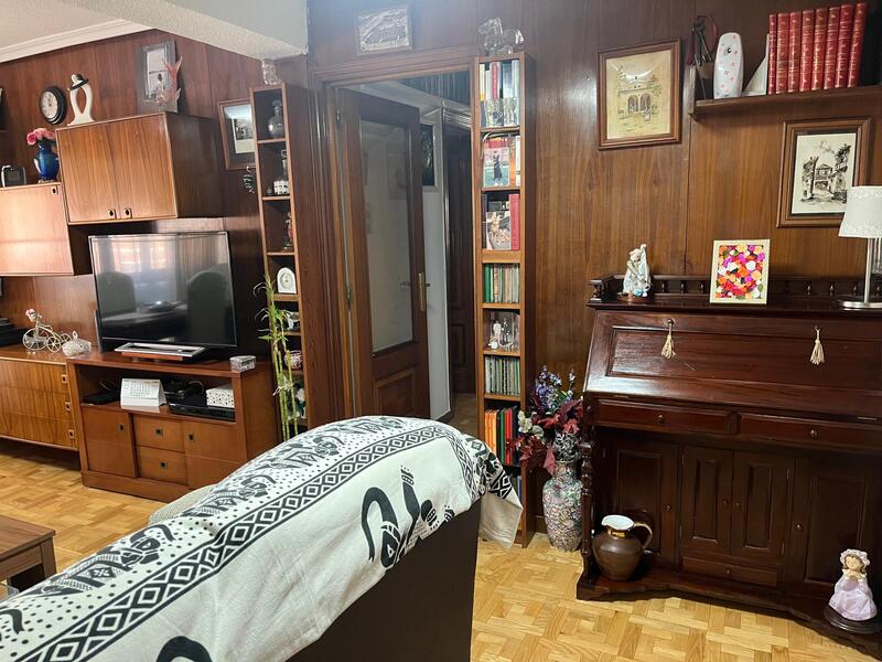 PISO EN VENTA EN LATINA - �GUILAS