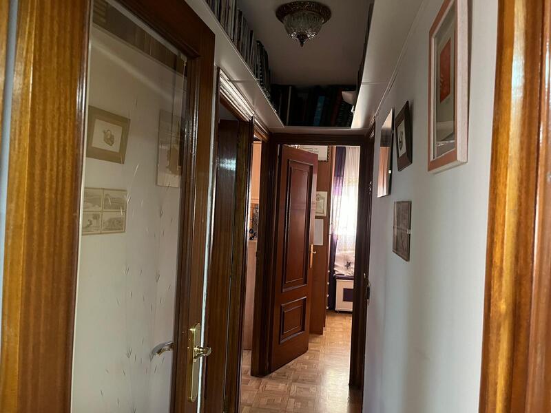 PISO EN VENTA EN LATINA - �GUILAS