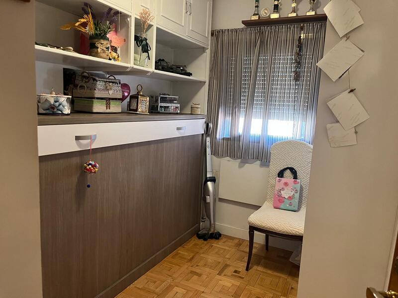 PISO EN VENTA EN LATINA - �GUILAS