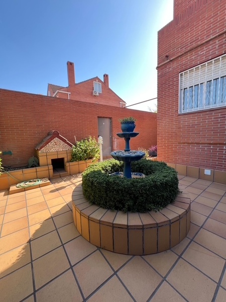 CHALET PAREADO EN VENTA EN COSLADA - LA ESPINILLA - PARQUE BLANCO