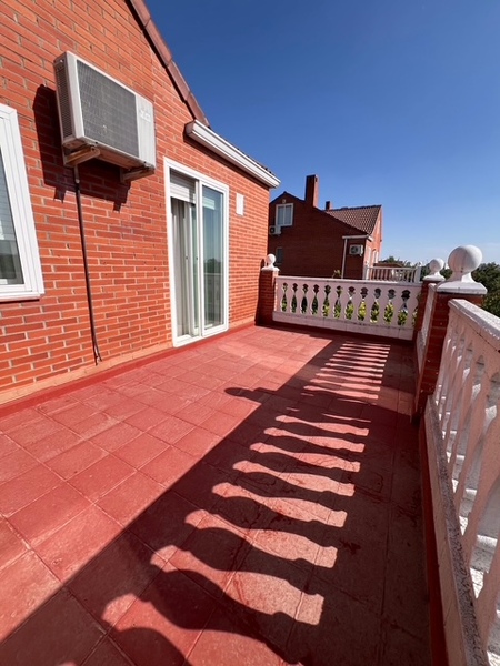 CHALET PAREADO EN VENTA EN COSLADA - LA ESPINILLA - PARQUE BLANCO