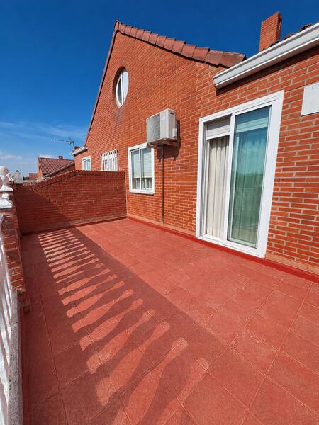 CHALET PAREADO EN VENTA EN COSLADA - LA ESPINILLA - PARQUE BLANCO