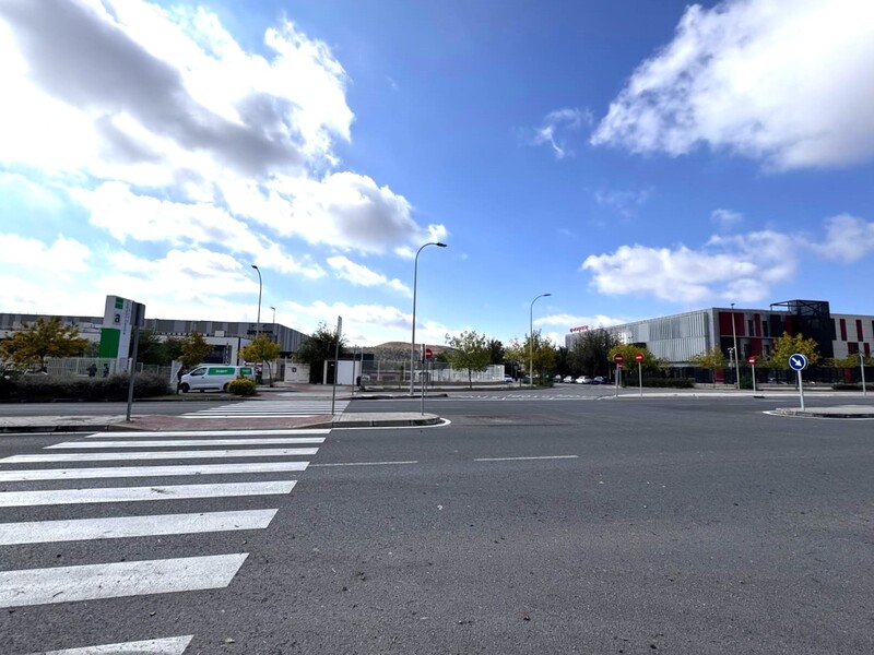 TERRENO EN VENTA EN VIC�LVARO - EL CA�AVERAL - LOS BERROCALES