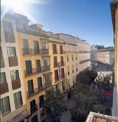 PISO EN VENTA EN CENTRO - SOL