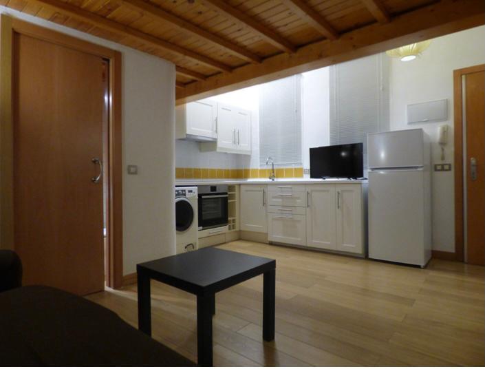PISO EN VENTA EN CENTRO - JUSTICIA