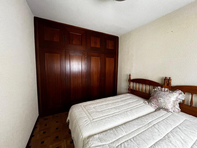 PISO EN VENTA EN CARABANCHEL - ABRANTES