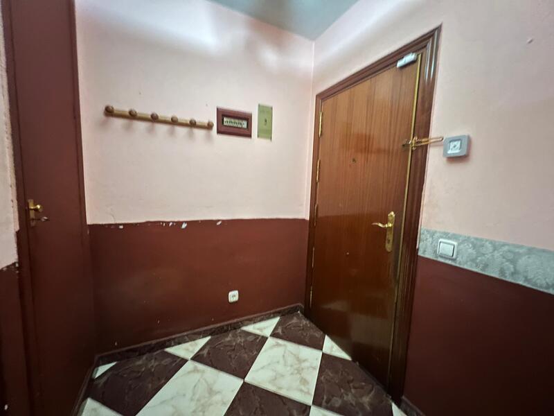 PISO EN VENTA EN CARABANCHEL - PUERTA BONITA