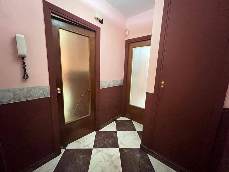 PISO EN VENTA EN CARABANCHEL - PUERTA BONITA
